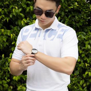 ÁO CHỮ LOANG MÀU TRẮNG IN XANH