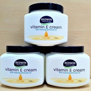 Kem dưỡng da mềm mịn VItamine E redwin úc 300g