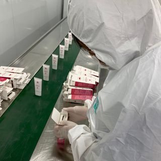 Kem Chống Nắng Hoa Hướng Dương Phước Quy  (50 ml)