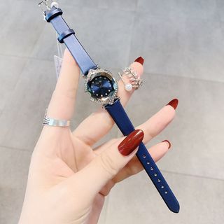 Đồng hồ SCOTTIE 9549 dây da dành cho nữ đính đá sang trọng
