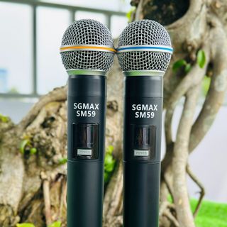 SGMax SM59- Micro Karaoke Không Dây Chính Hãng Chống Hù Rè Tốt Hỗ Trợ Nâng Giọng Hát Khi Hát Sạc Pin Trực Tiếp Trên Micro Bắt Sóng Xa Đến 15m