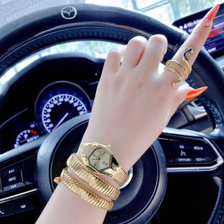Đồng hồ bé Na nữ