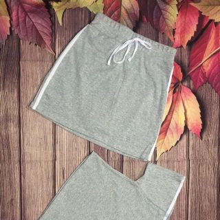 Sét đồ bộ chân váy co giãn
