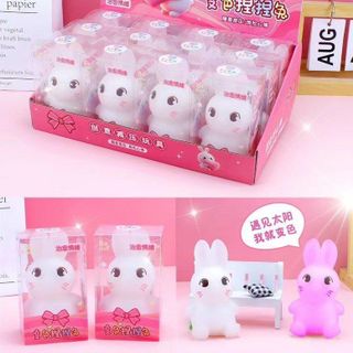 SQUISHY MOCHI THƠM CÓ HỘP