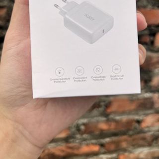{Order giao 18/9}Củ sạc nhanh PD 65w Aukey CH-A5 có PPS