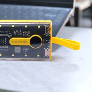 Pin Sạc Dự phòng Trong Suốt 20000Mah Sạc Nhanh 2 Chiều.