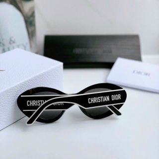 Túi xách quảng châu  Kính Mát - 12B3856 (Chuyên sỉ túi xách sll, balo, ví, thắt lưng, túi Laptop)