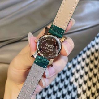 ĐỒNG HỒ THỜI TRANG NỮ DA Tròn