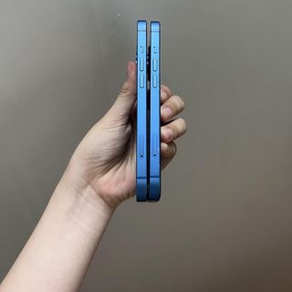 iphone 13 128GB màu xanh blue likenew 99% bảo hành 1 đổi..