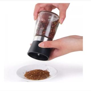 Dụng cụ xay tiêu mini