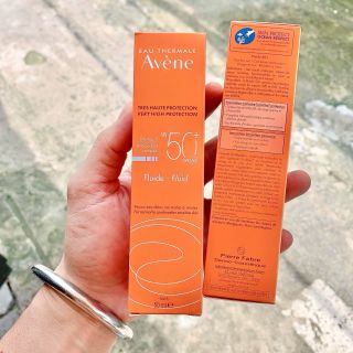 Kem chống nắng Avenez Fluide SPF 50+ DÀNH CHO DA NHẠY CẢM giá sỉ