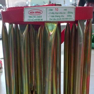 Thang thoát hiểm Hòa Bình