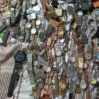 5,2kg đồng hồ hư rác lấy linh kiện