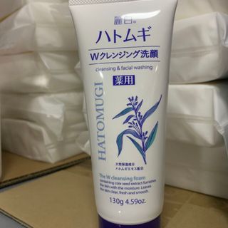 Sữa Rửa Mặt Ý Dĩ Hatomugi Naturie Cleansing Foam Nhật Bản 130g giá sỉ