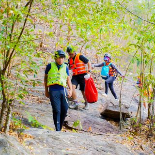 Cà phê Trung Nguyên Legend - Hành Trình Năng Lượng Rafting Đạp xe _ Leo núi _ Chèo thuyền vượt thác