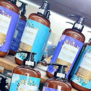 Dầu Gội Đầu Maxcolatin kiềm dầu Siêu Mượt Lưu Hương 800ml