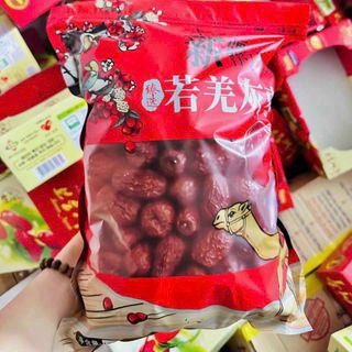 Táo đỏ Tân Cương
