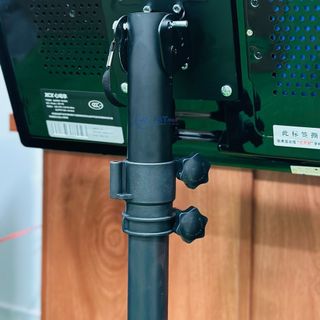 Màn Hình Cảm Ứng KTV02 - Màn Hình Karaoke Kèm Chân Cao Cấp Giá Rẻ Độ Phân Giải 4K Màn Hình 19.5in Cảm Ứng Mượt Mà Màu Sắc Đẹp Rõ Nét Dễ Dàng Sử Dụng Bảo Hành 12 Tháng