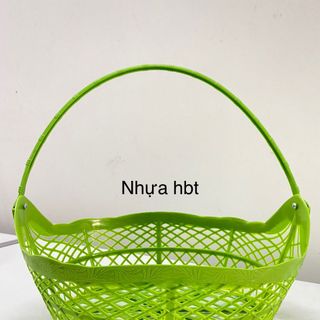 Giỏ nhựa trung 2024