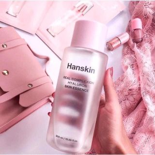 Toner cấp ẩm hoa hồng Hanskin