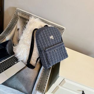 Túi xách quảng châu  Balo Wang Jean - 01B4010 (Chuyên sỉ túi xách sll, balo, ví, thắt lưng, túi Laptop)