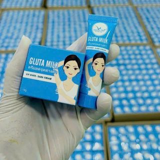 thâm nách Gluta Milk