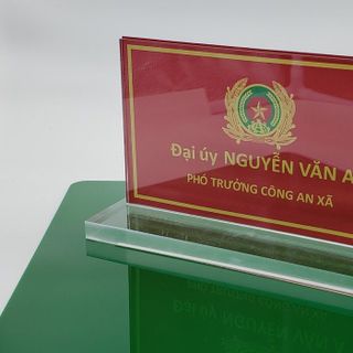 biển chức danh mica, kích thước 23x13cm