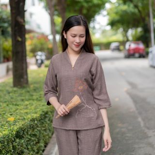 Đồ Lam Đi Chùa Nữ, Mẫu Áo Cổ V Thêu Hoa Sen Sang Trọng, Vải Đũi Vân Mây Cao Cấp - 719D