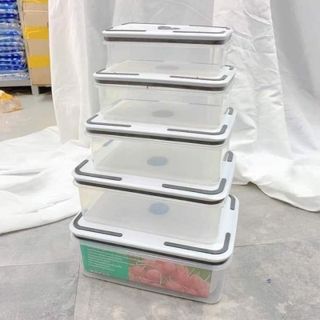 SET 5 HỘP CHỮ NHẬT TRONG SUỐT CÓ NẮP HÚT CHÂN KHÔNG