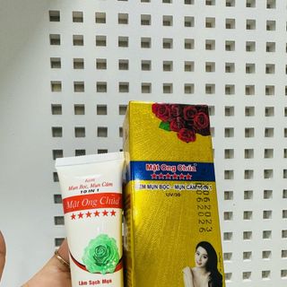 Kem chấm Mụn Mật Ong Chúa