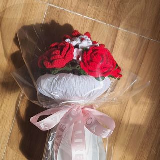 Cốt bó hoa len handmake quà tặng 20/10
