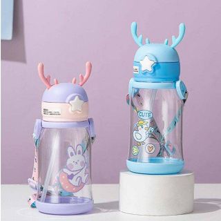 BÌNH NƯỚC SỪNG HƯƠU 600ML NẮP BẬT KÈM DÂY ĐEO (T80)