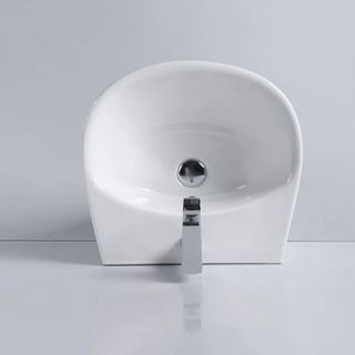 Chậu lavabo treo tường liền chân màu trắng phong cách Bắc Âu