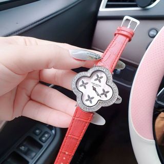 SALE: ĐỒNG HỒ CAO CẤP NỮ L.V DA