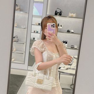 Túi xách quảng châu CNK Blanche Quilted Top Handle Bag - 08B4059 (Chuyên sỉ túi xách sll, balo, ví, thắt lưng, túi Laptop)