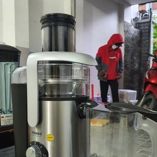 Máy ép trái cây 1000w Osako EP-610