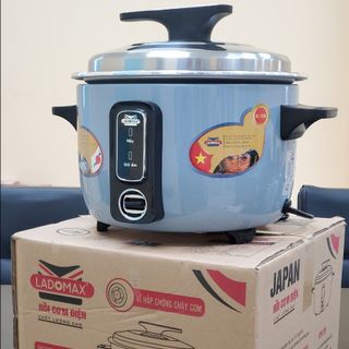 Nồi cơm điện nắp rời 4.2L Ladomax Ha-7142