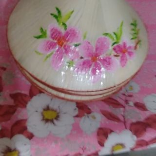 Sỉ nón lá vẽ hoa 45k/c sỉ từ 10c