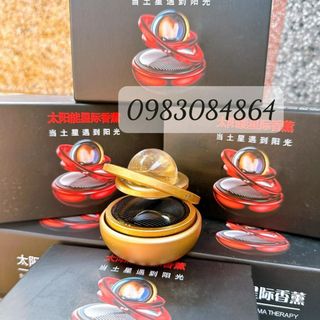 Trang trí ô tô - VÒNG XOAY VÔ CỰC kèm SÁP THƠM GALAXY KIM LOẠI GẮN TAPLO TỰ QUAY BẰNG NĂNG LƯỢNG MẶT TRỜI