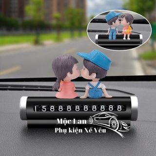 (BDT05)Bảng Ghi Số Điện Thoại Chật Liệu Kim Loại Dang Trơn kèm Mô Hình Cặp Tình nhân Trang Trí Taplo ô tô