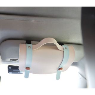 Hộp túi đựng khăn giấy hình chiếc túi dễ thương,treo gương chiếu hậu,sau ghế