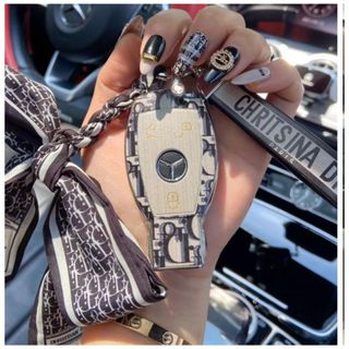 Ốp chìa khóa GUCCI-BURBERRY-DIOR-BALENCIAGA-HERMES các dòng xe MERCEDES: Mercedes-Benz, c300,c200, c250