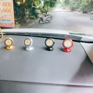 Giá Đỡ Điện Thoại Hút Nam Châm Hình Ngựa Xoay 360 Cho Cho Xe Hơi Với Thiết Kế Sang Trọng