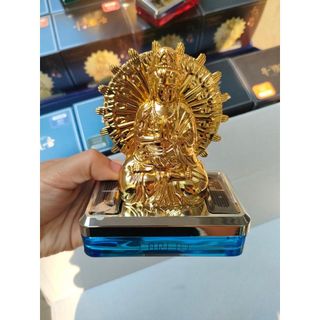 [Ảnh thật] Nước Hoa Ô Tô CARLOX Tượng Phật Quan Thế Âm Chạy Năng Lượng Mặt Trời Tỏa Hương Thơm Mát Nhẹ Nhàng - 50ml