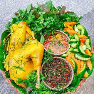 - Gà ủ muối ko đầu
