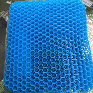 Đệm ngồi 2 lớp 3D thoáng khí MAGIC CUSHION - Đệm Lót Ghế Tổ Ong Silicon Văn Phòng, Ô Tô Cao Cấp - tặng túi kéo đen