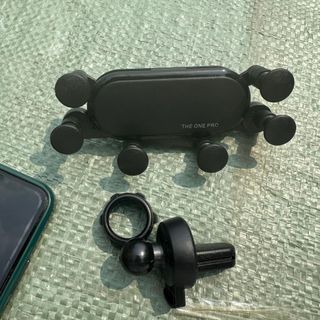 Giá Đỡ Điện Thoại Trên Ô tô Kẹp Gắn Cửa Gió Điều Hòa - Kẹp 6 chấu Essager - The one Pro Gắn Lỗ Thông Gió Xe Hơi