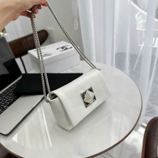 Túi xách quảng châu Túi Khoá Xoay - 12B4242  (Chuyên sỉ túi xách sll, balo, ví, thắt lưng, túi Laptop)