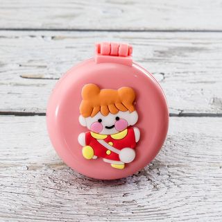 Gương kèm lược gỡ rối