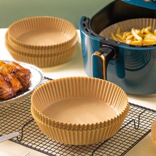 Set 50 Miếng Giấy Nến Lót Nồi Chiên Không Dầu - Giảm Thiểu Tối Đa Dầu Mỡ Bám Vào Nồi Chiên H197-B